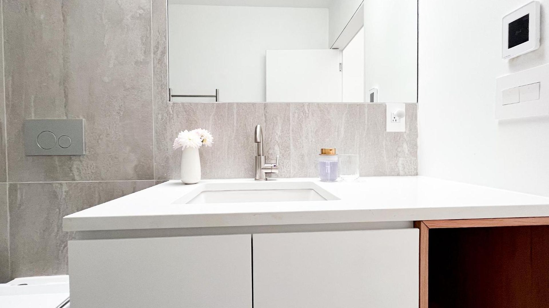Modern, Charming, Spacious 3-bedroom Retreat In Brooklyn With Rem-casa Apartment New York