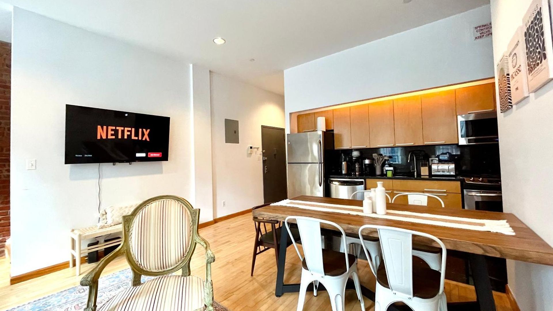 Gorgeous Soho Duplex Brownstone Apartment *