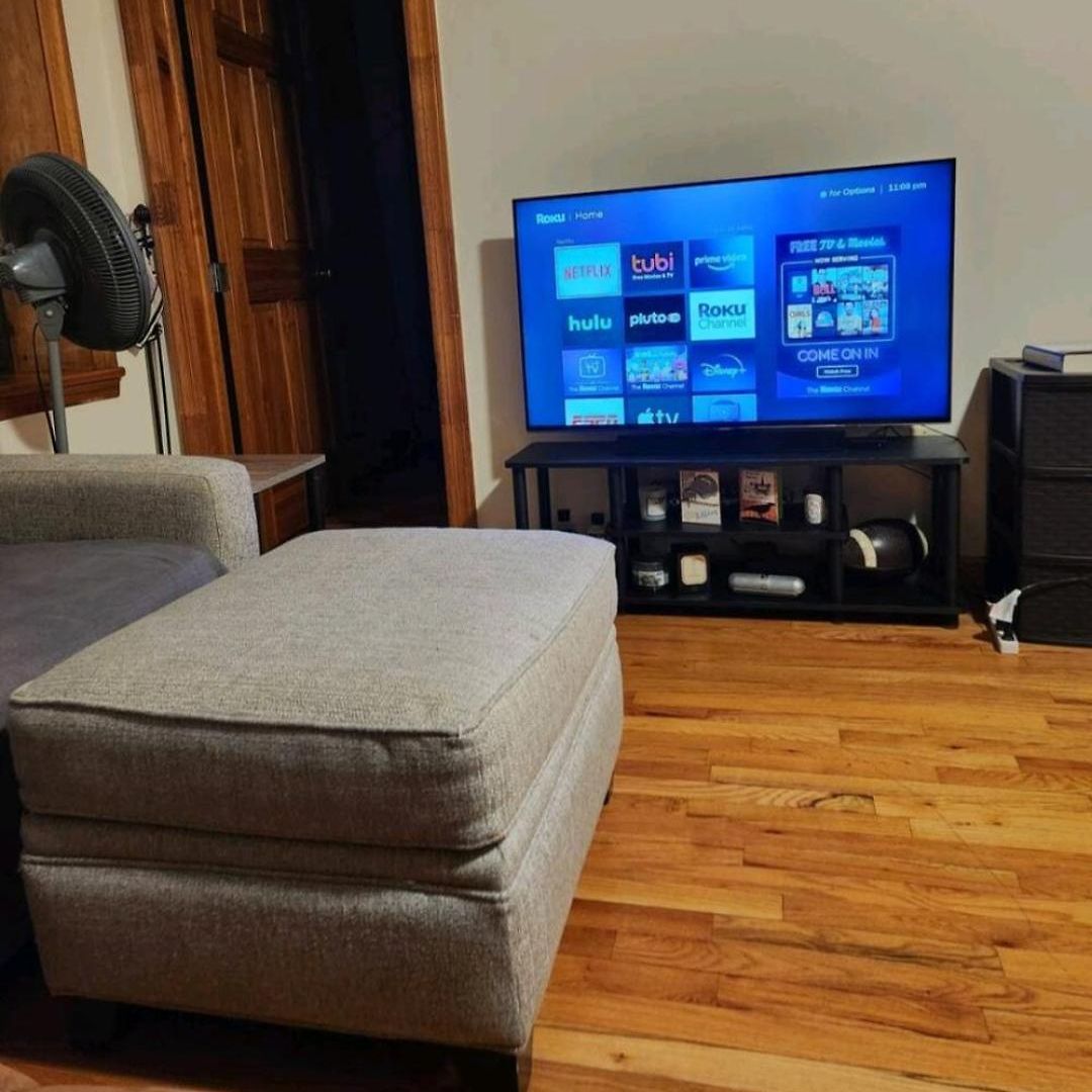 Conveniently Located In The Heart Of The Homestay New York