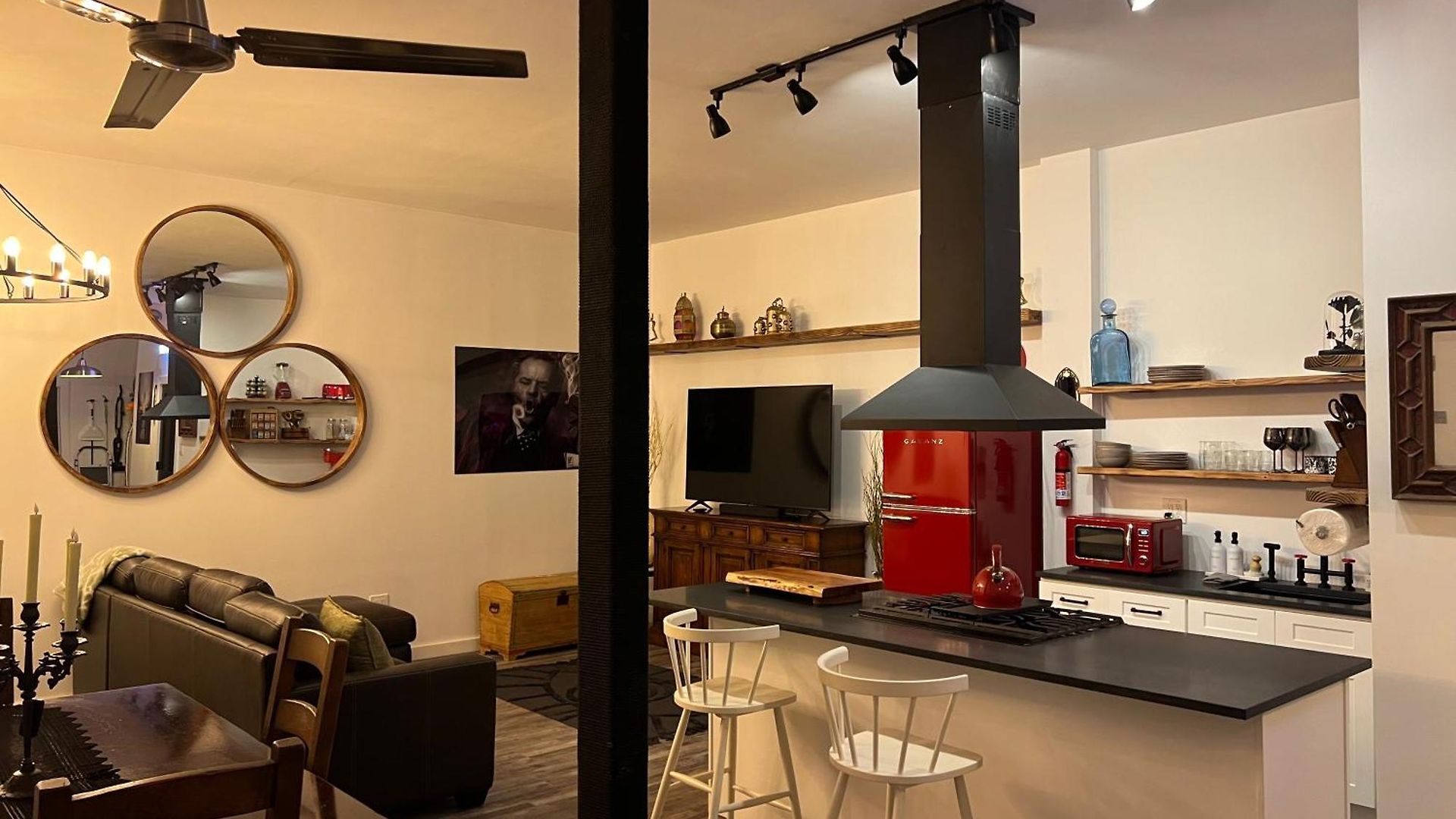 Nyc Speakeasy-bedstuy Chapel Apartment *