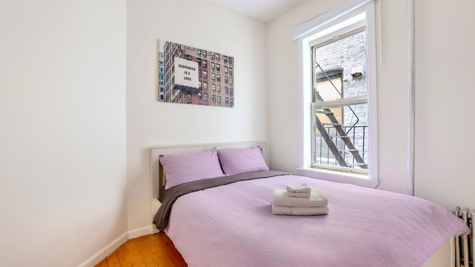2 Bedroom Cozy Heaven In China Town Apartment