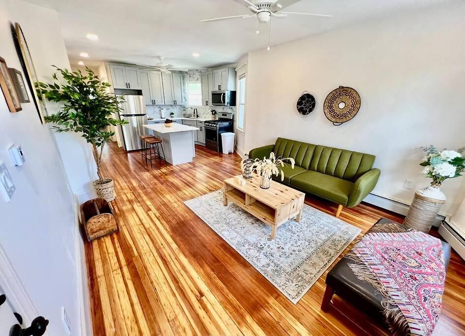 Apartment Modern - 3 Bedrooms, 2 Bathrooms New York