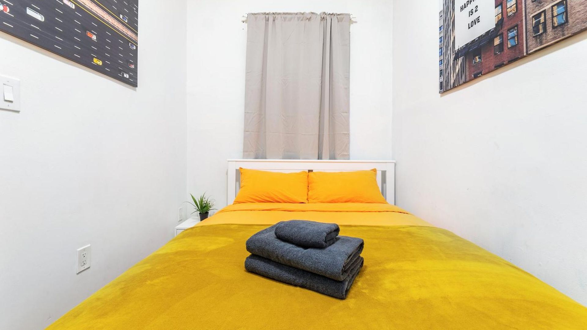 Hidden Cozy 2bd In Manhattan