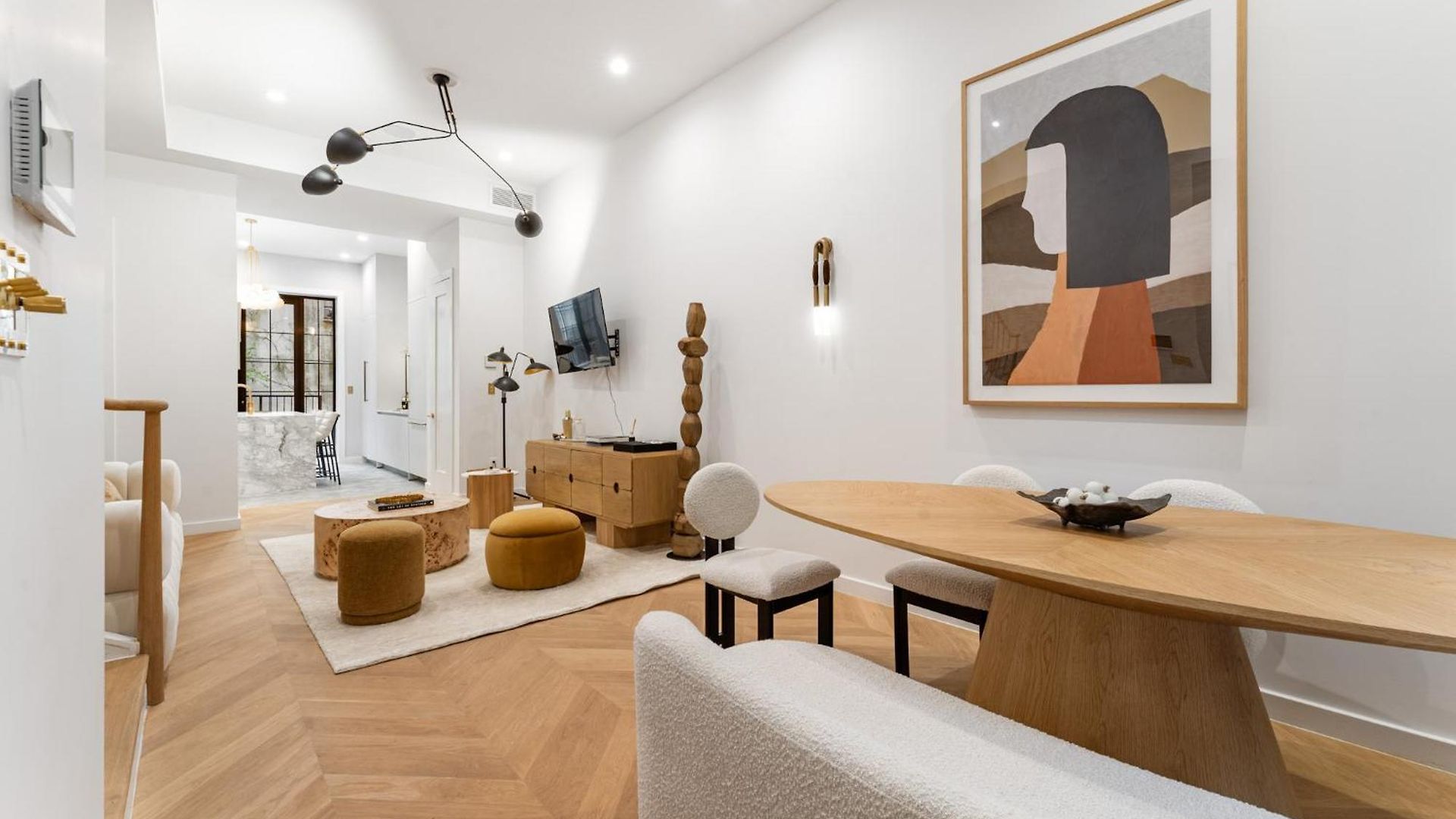Apartment Luxurious Harlem With Modern Amenities, Outdoor Patio!