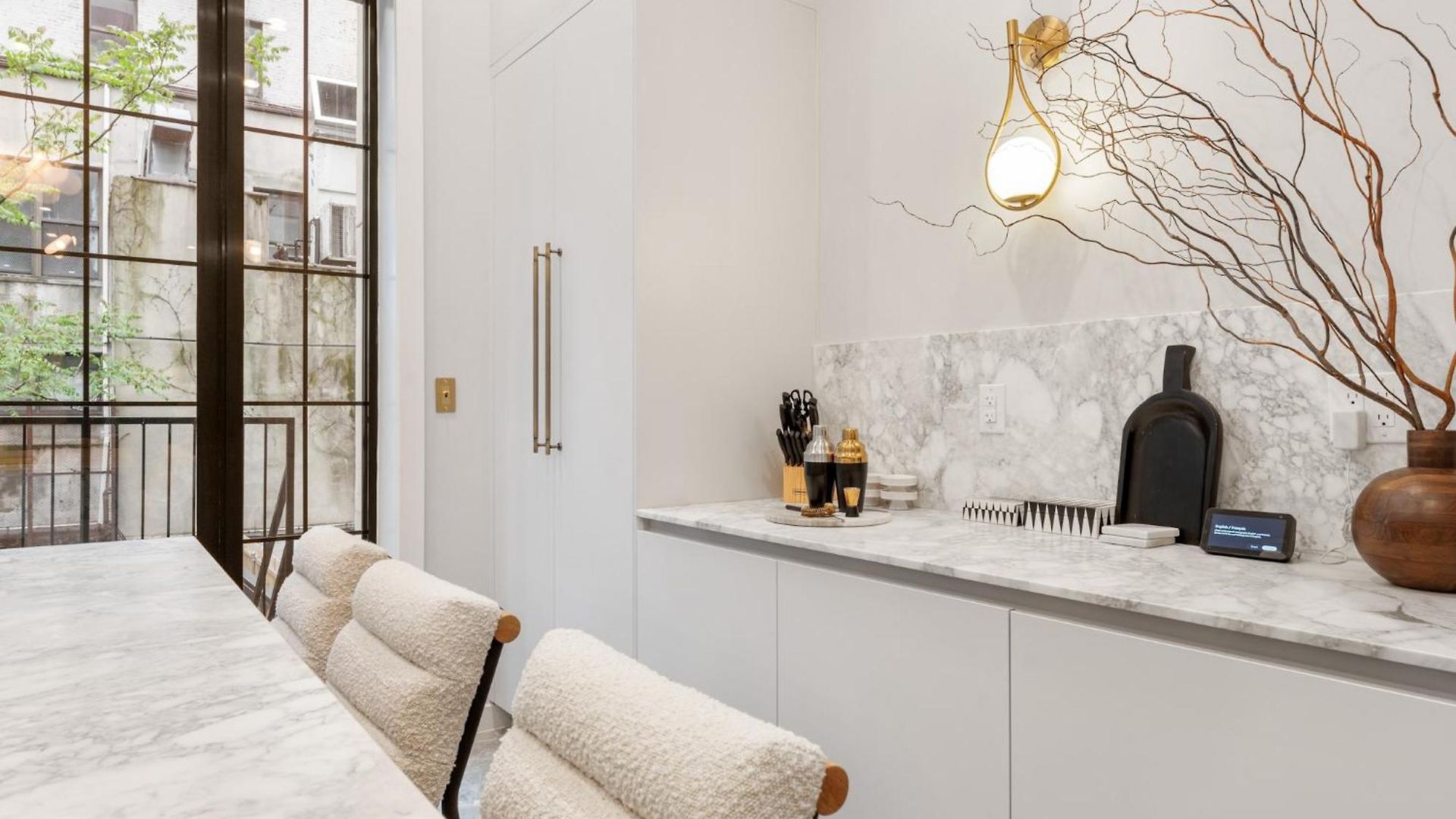 Luxurious Harlem With Modern Amenities, Outdoor Patio! Apartment New York