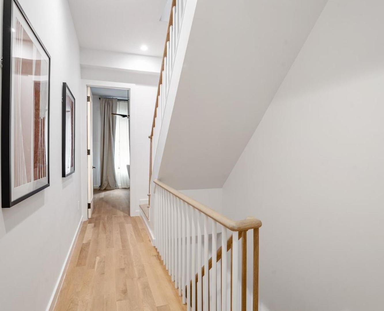 Luxurious Harlem With Modern Amenities, Outdoor Patio! Apartment