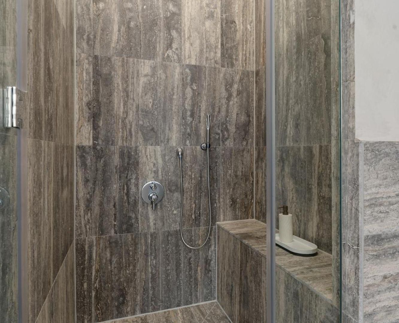 Luxurious Harlem With Modern Amenities, Outdoor Patio! Apartment