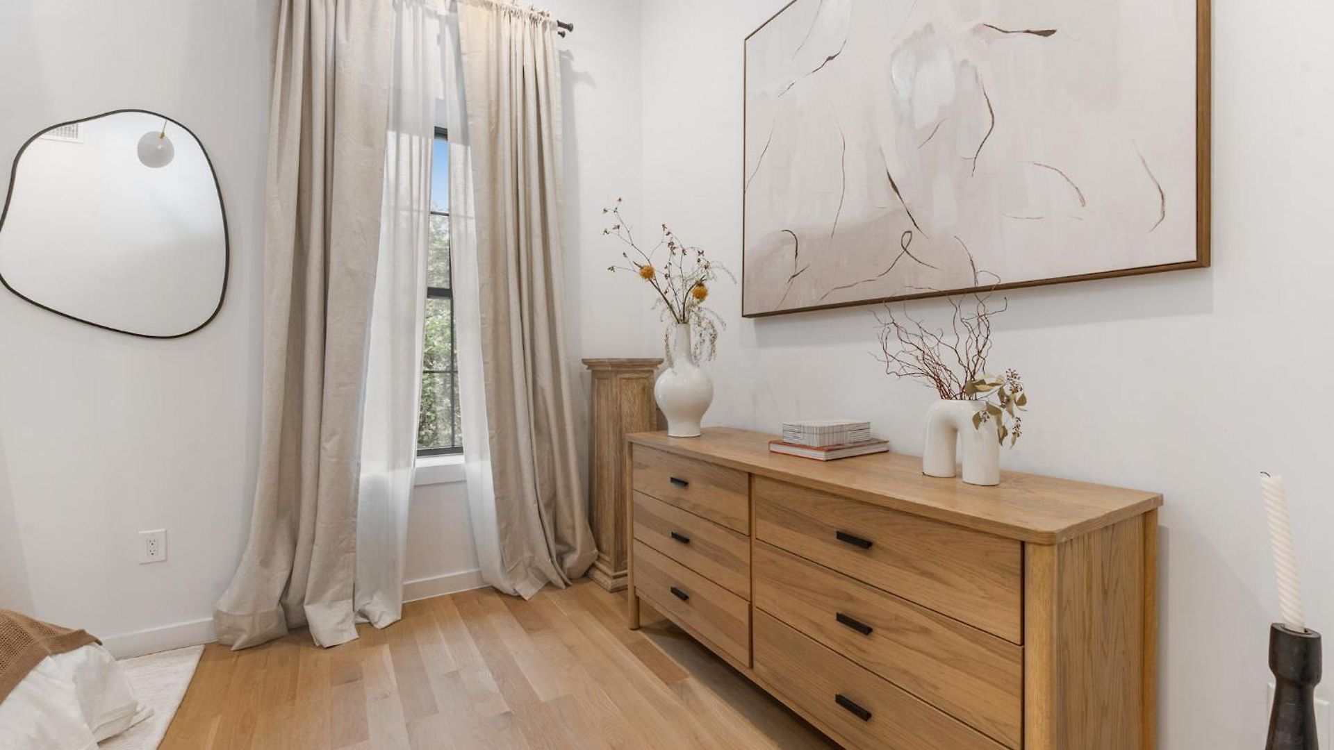 Luxurious Harlem With Modern Amenities, Outdoor Patio! Apartment *