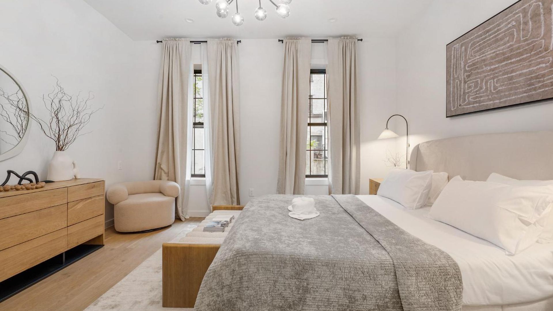 Apartment Luxurious Harlem With Modern Amenities, Outdoor Patio! New York