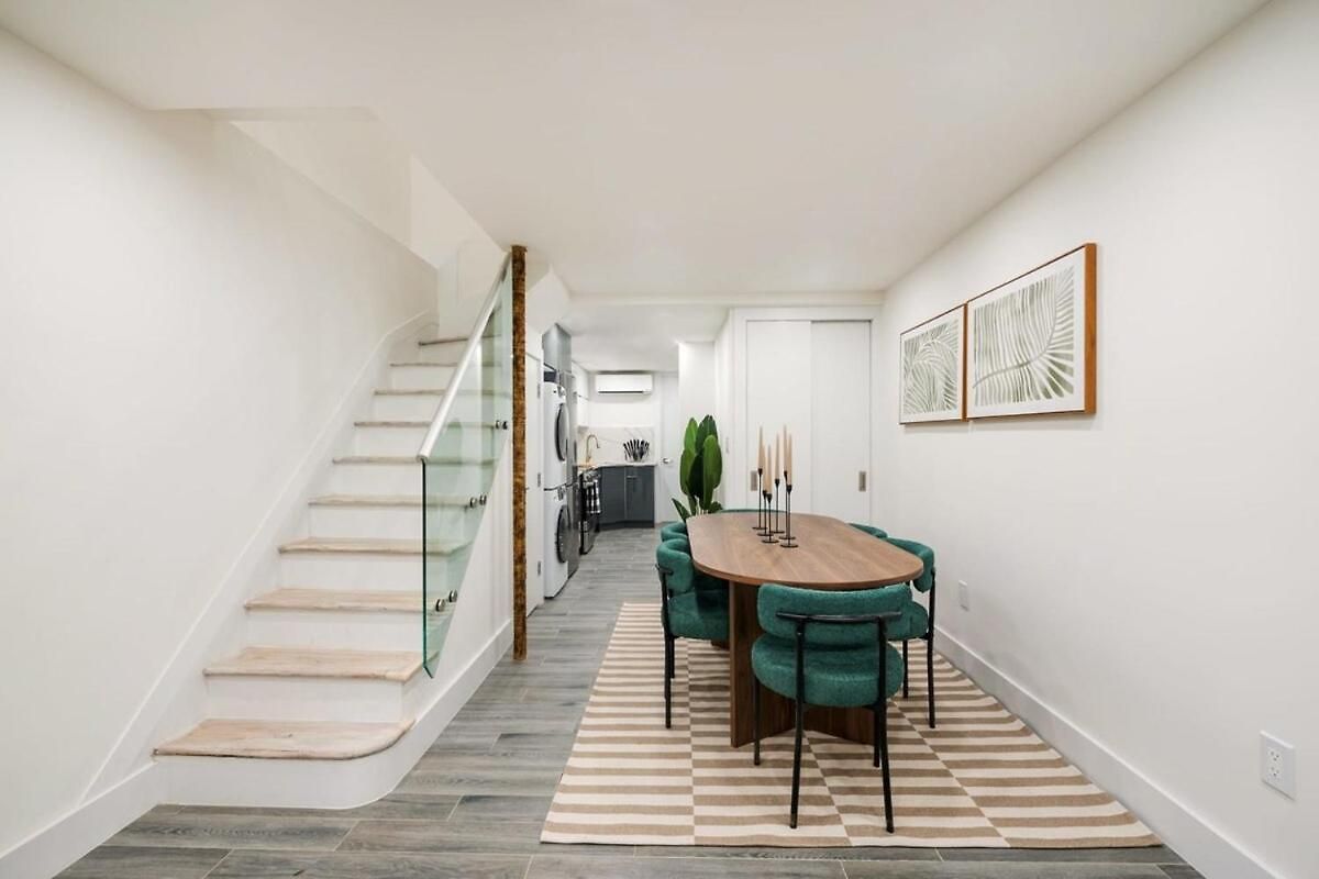 Apartment 317-1d New 2br Duplex Wd Private Backyard