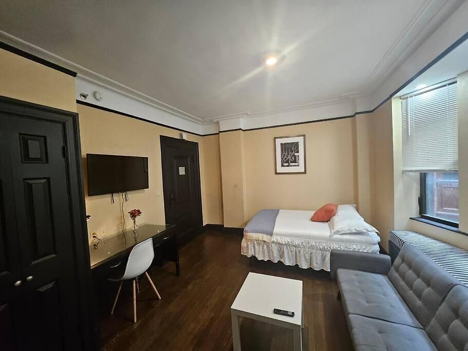 1-bedroom At The Mansfield Midtown Apartment