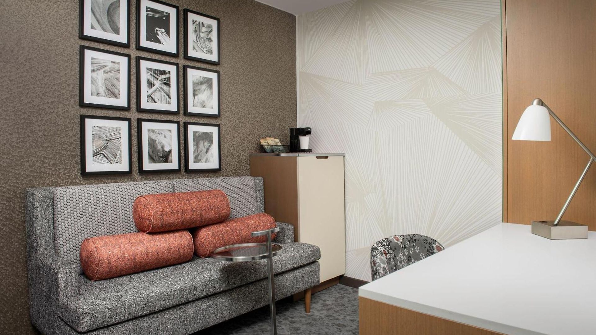 Springhill By Marriott Queens Hotel New York