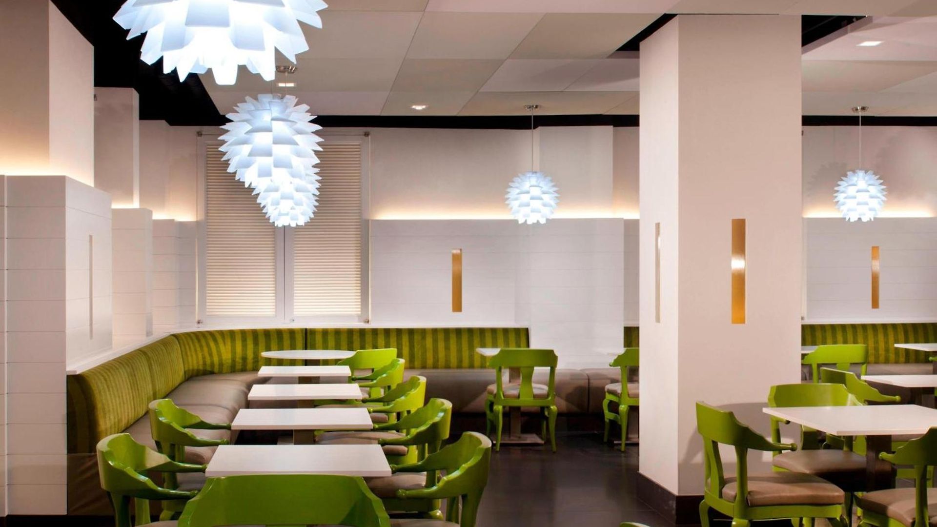By Marriott Downtown Manhattan/world Trade Center Area New York