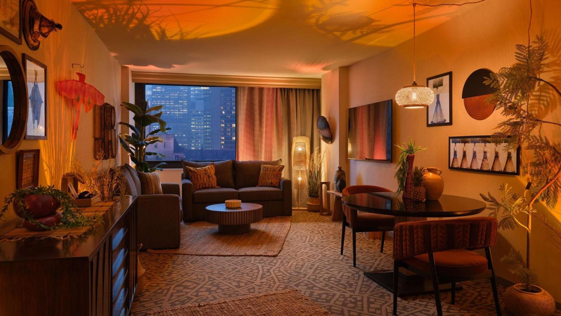 Hilton Times Square 4*