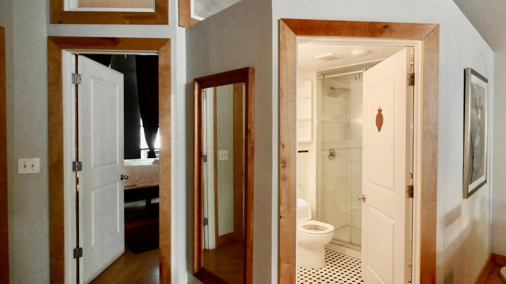 Homestay 2 Bedrooms With One Private Bathroom In Lovely New York