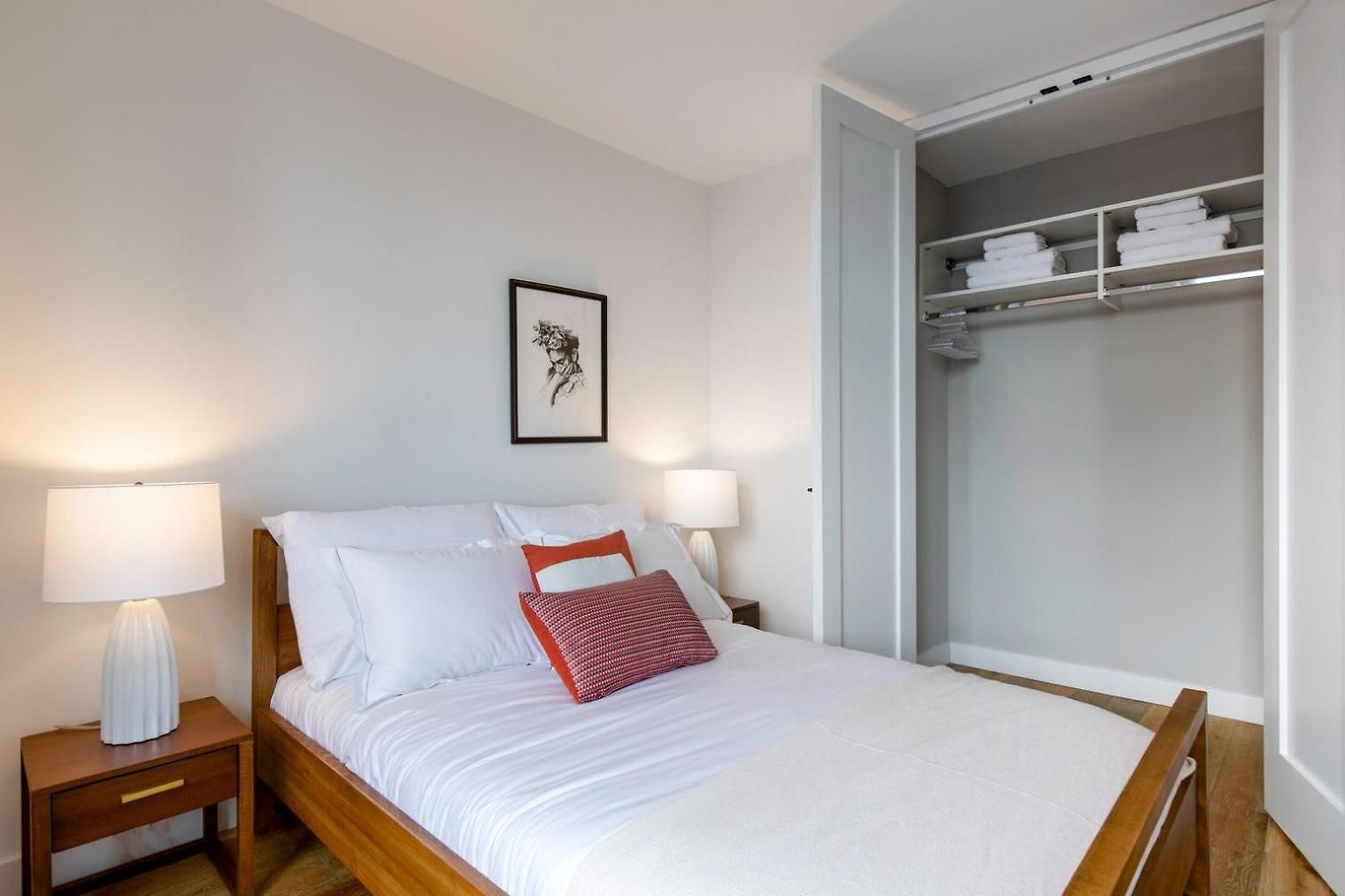 Apartment In Hells Kitchen W Gym Pool Nr The Subway Nyc-250