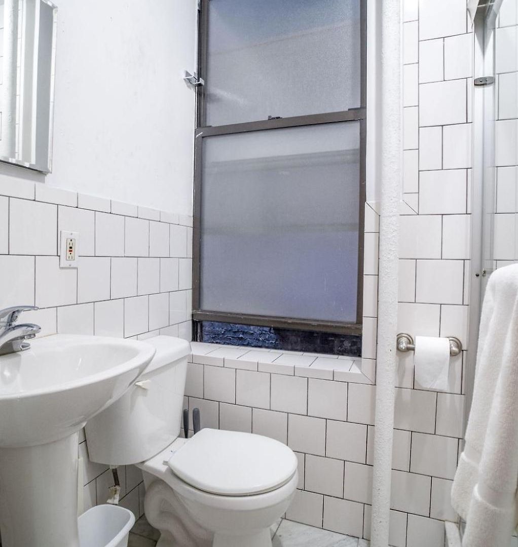 Sophisticated 2bd On Barrow Street, Greenwich Village Apartment New York