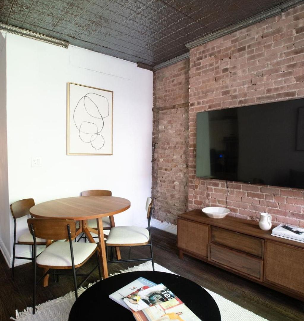 Apartment Sophisticated 2bd On Barrow Street, Greenwich Village *