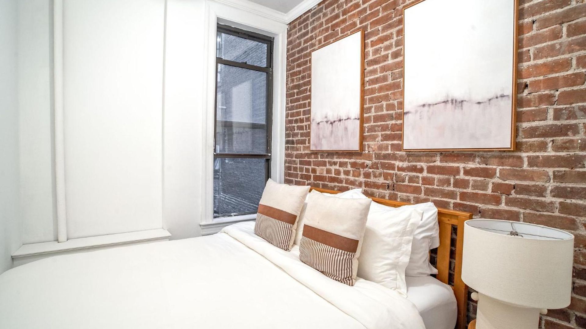 Sophisticated 2bd On Barrow Street, Greenwich Village Apartment *