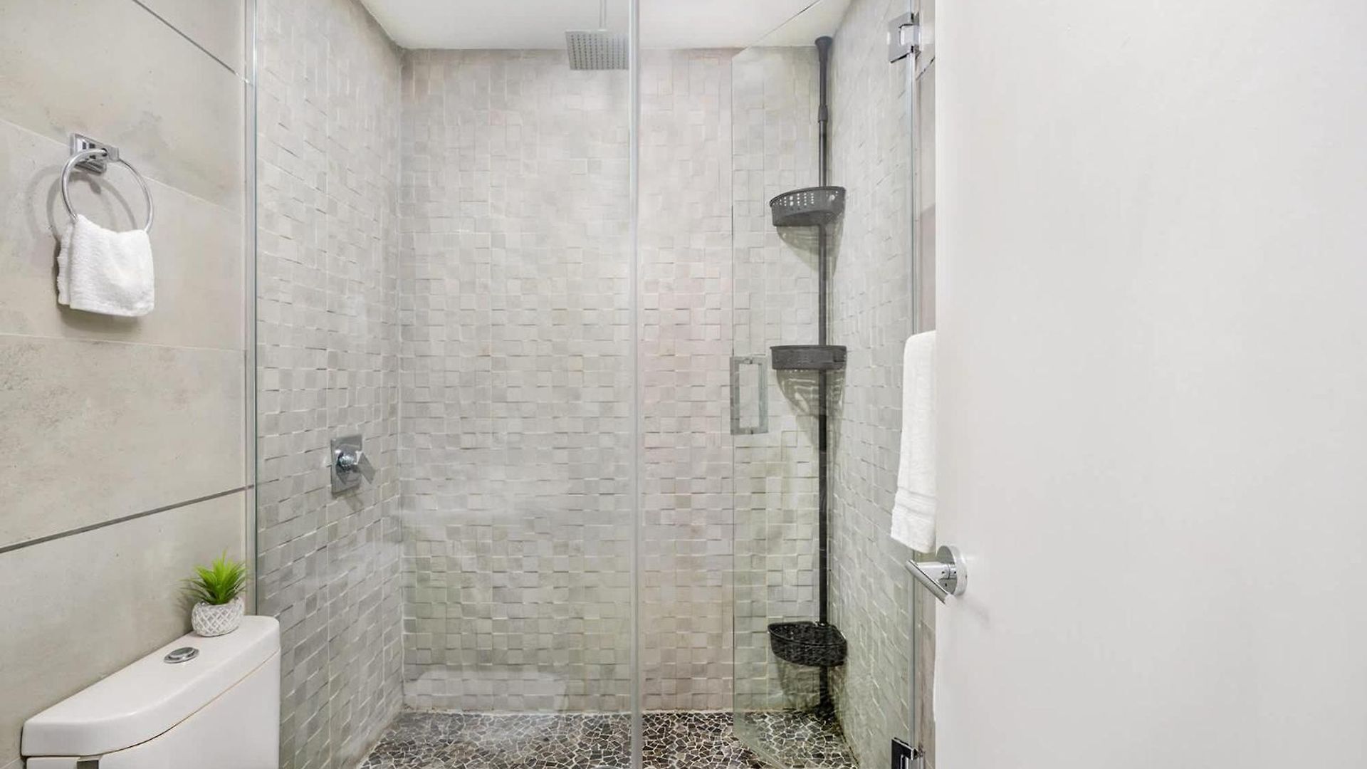 75-1a New Prime Ues W D In Unit Elevator Apartment New York