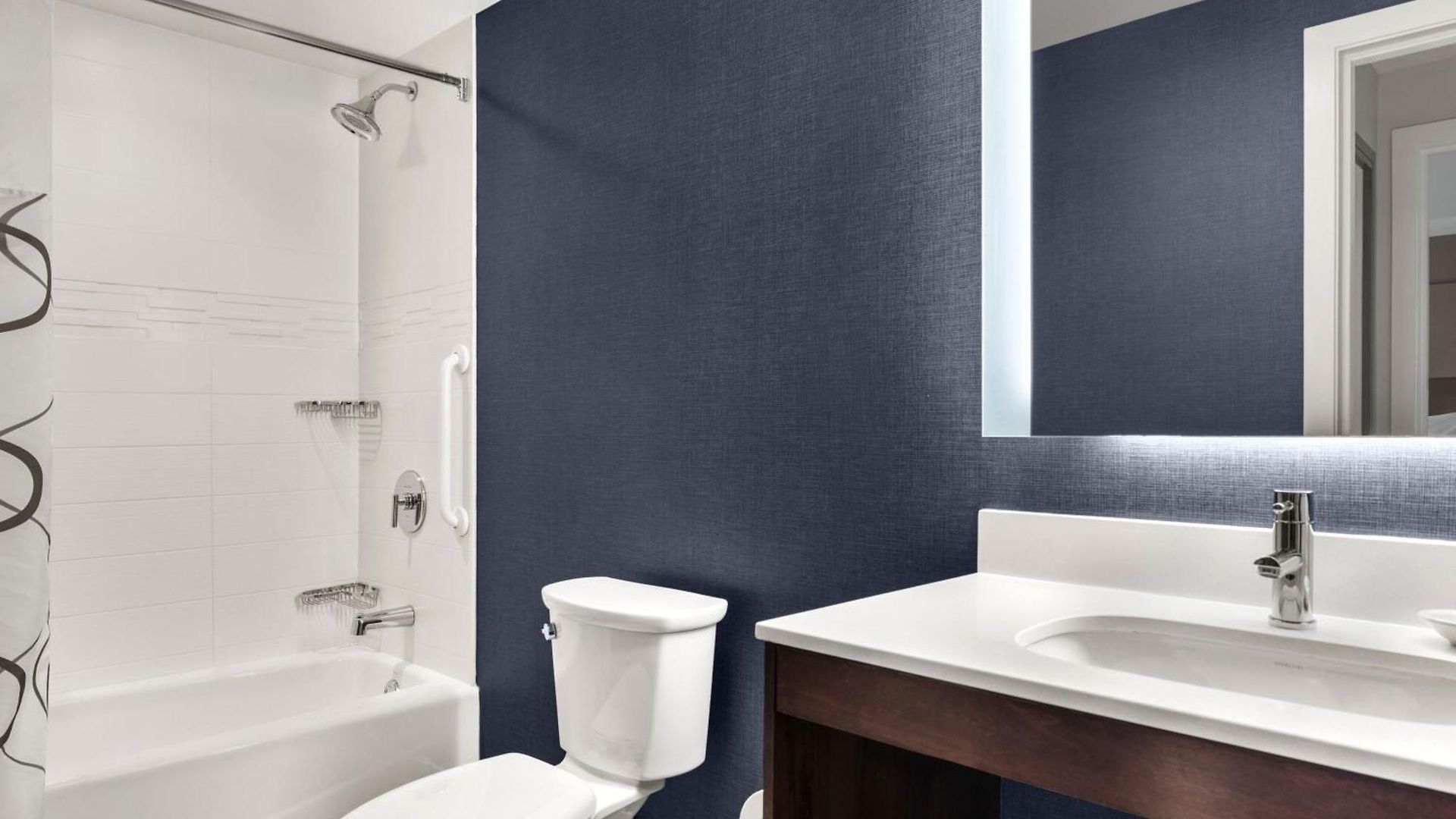 Hotel By Marriott The Bronx At Metro Center Atrium 3*