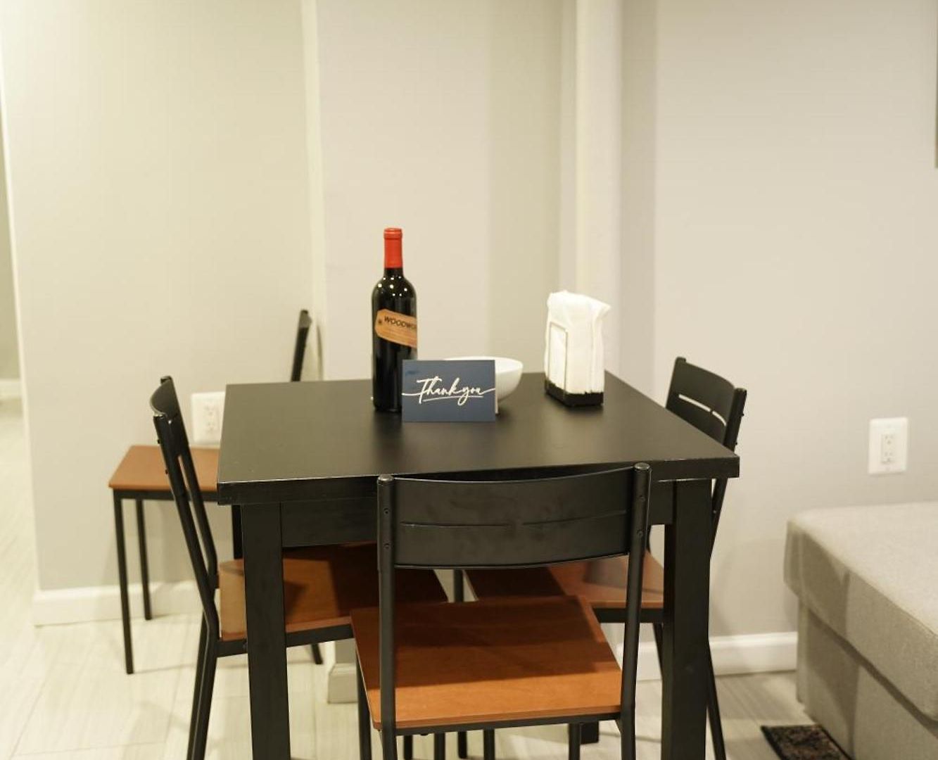 Apartment Cozy 2 Bedroom In A Lovely Forest Hills Neighborhood New York