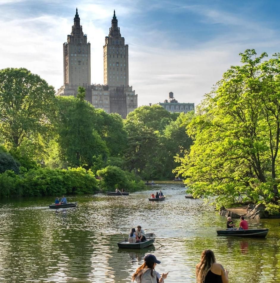 Apartment With Private Kitchen And Bathroom In Times Square Park - Sleeps 4! New York