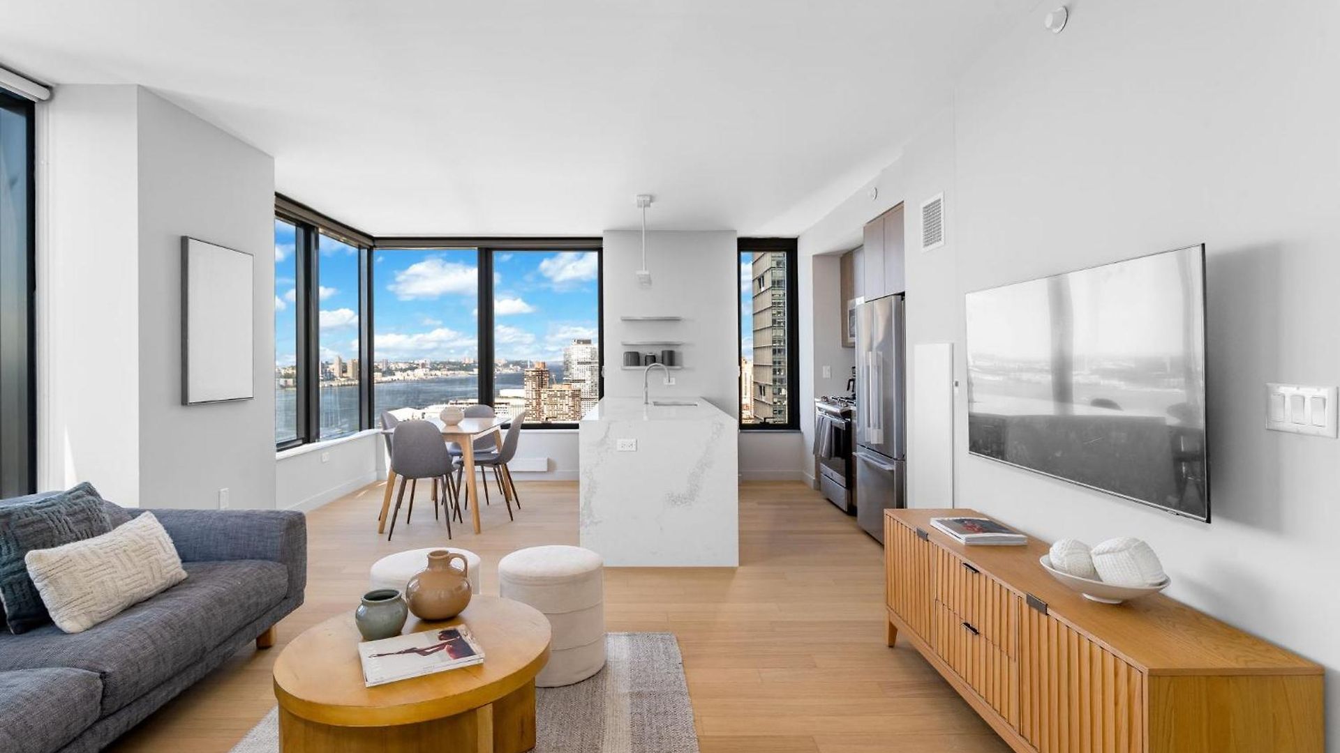 Apartment Modern Stylish 2br 2ba In Hudson Yard New York