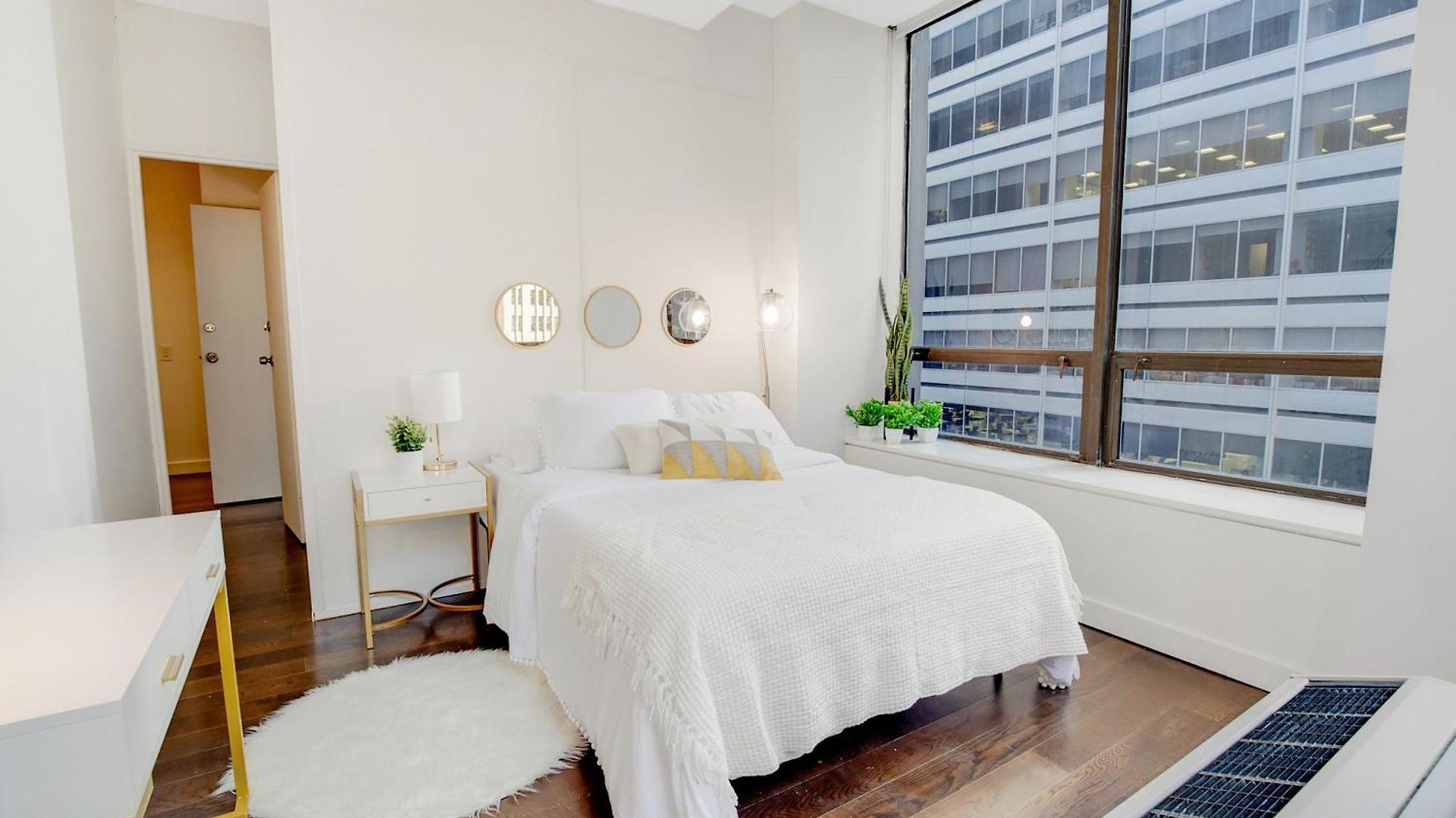 Gorgeous & Stylish 4bdr & 2bth In Downtown Manhattan *