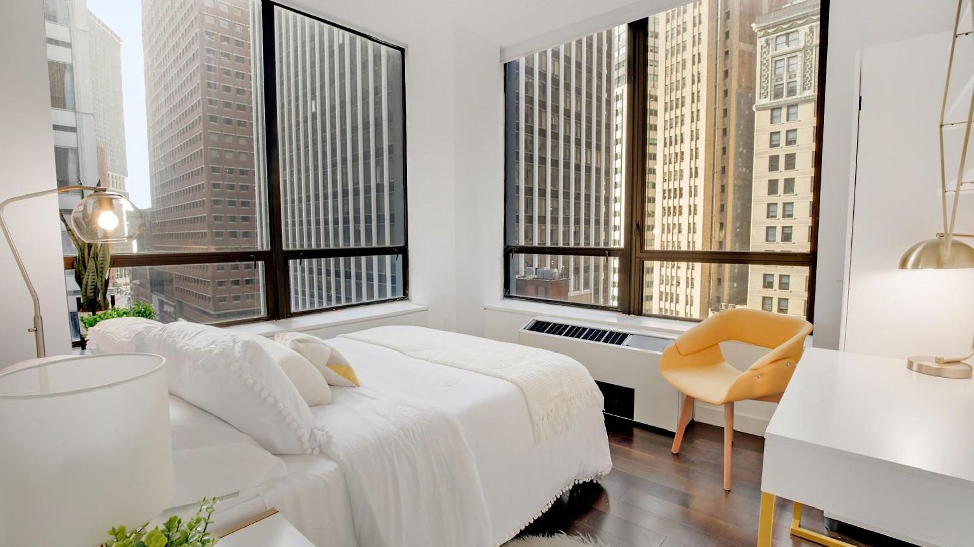 Gorgeous & Stylish 4bdr & 2bth In Downtown Manhattan