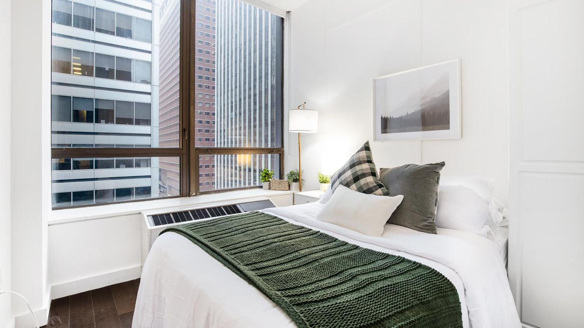 Apartment Gorgeous & Stylish 4bdr & 2bth In Downtown Manhattan