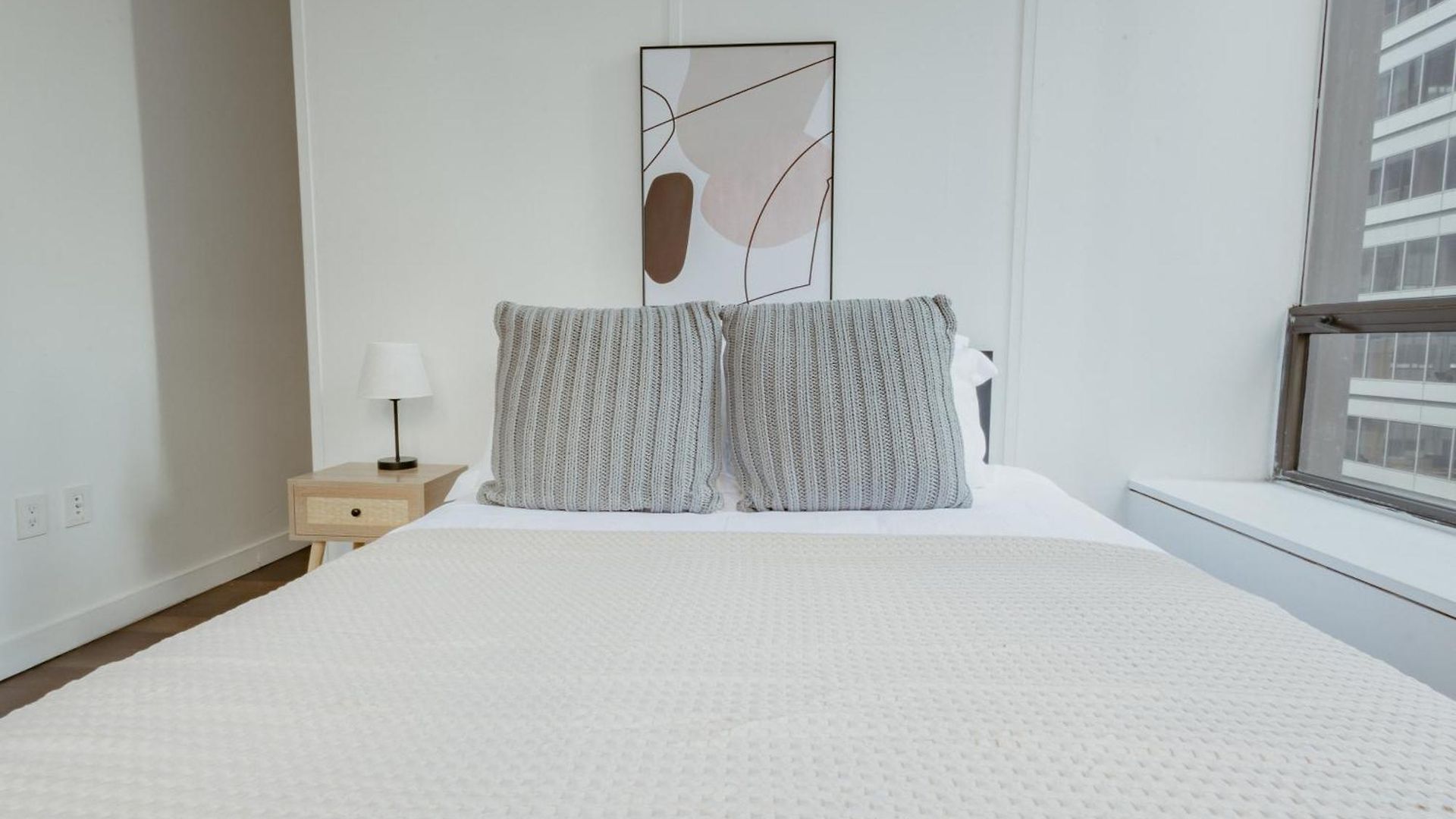Outstanding & Cozy 4bdr & 2bth In Downtown Manhattan *