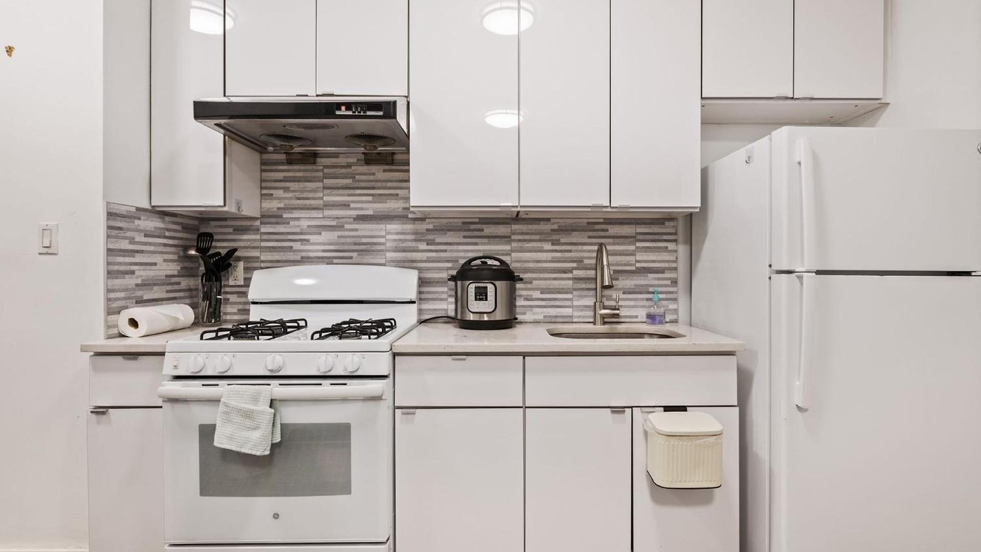 Hotel Spacious Modern Chinatown 3 Bedrooms New York