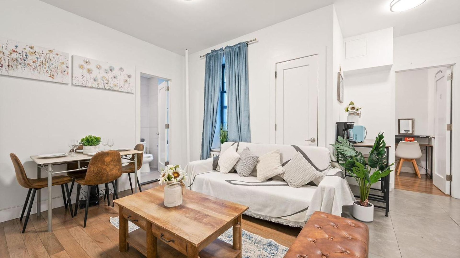Spacious Modern Chinatown 3 Bedrooms *