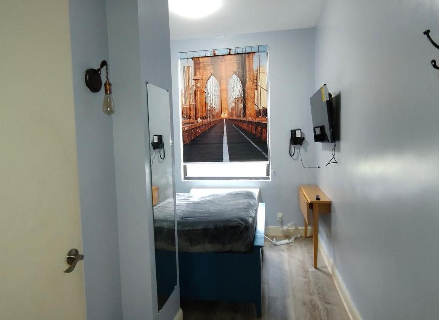 Essence 3* New York
