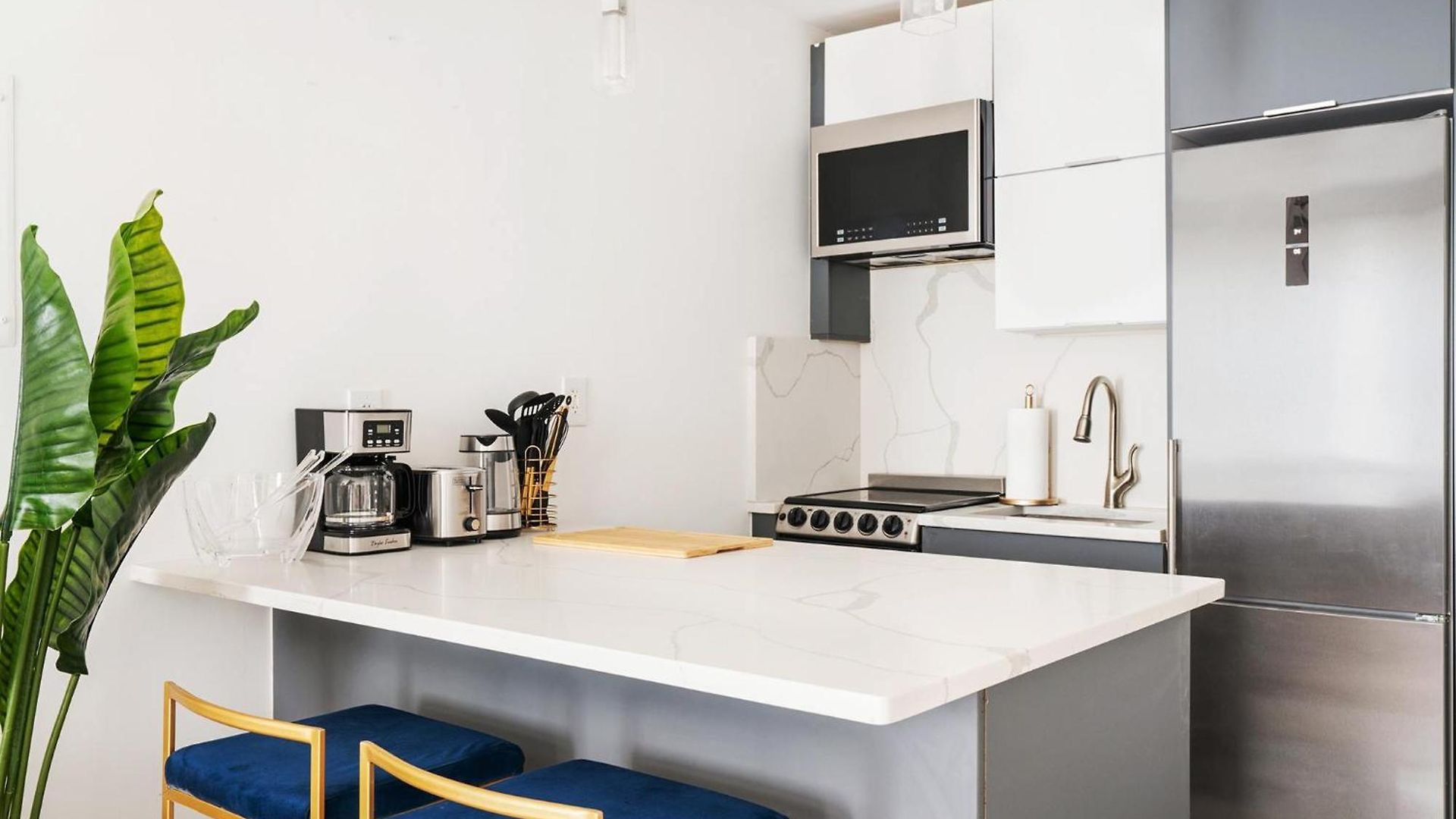 1597-4 Brand New Prime Ues W D Walk To C Park Apartment *