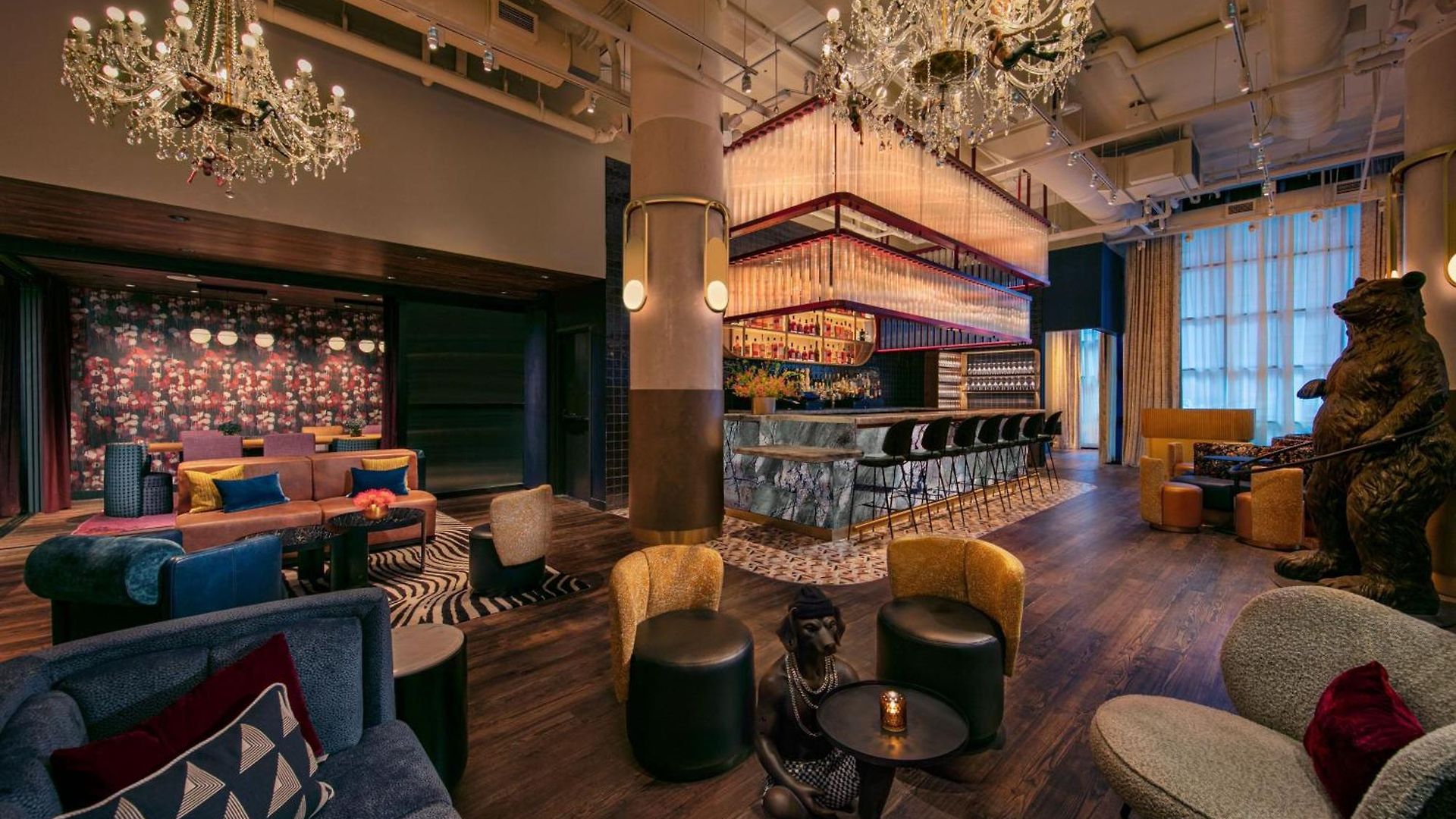 Moxy Nyc Lower East Side Hotel