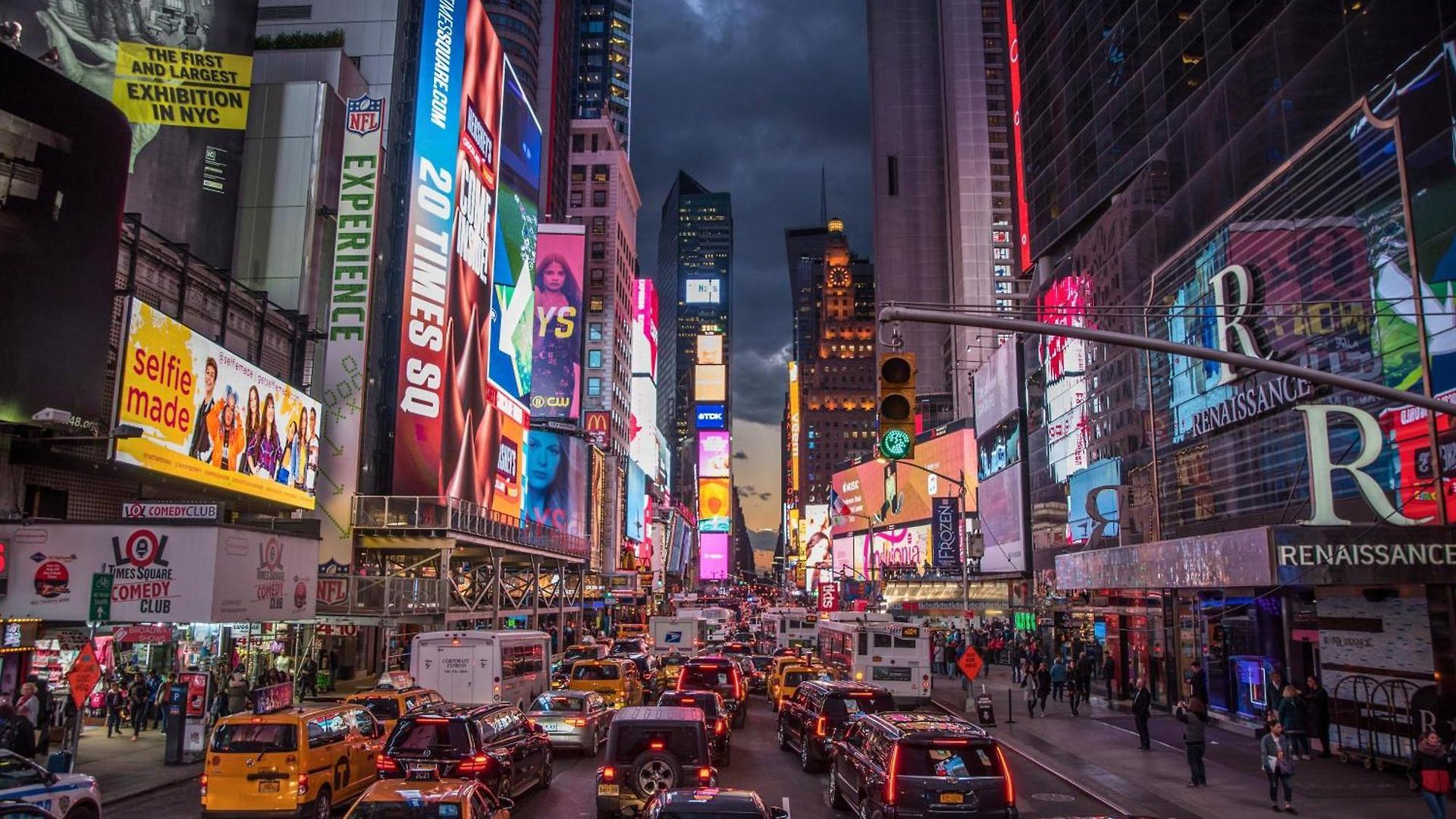 Hotel Ameritania At Times Square 4*