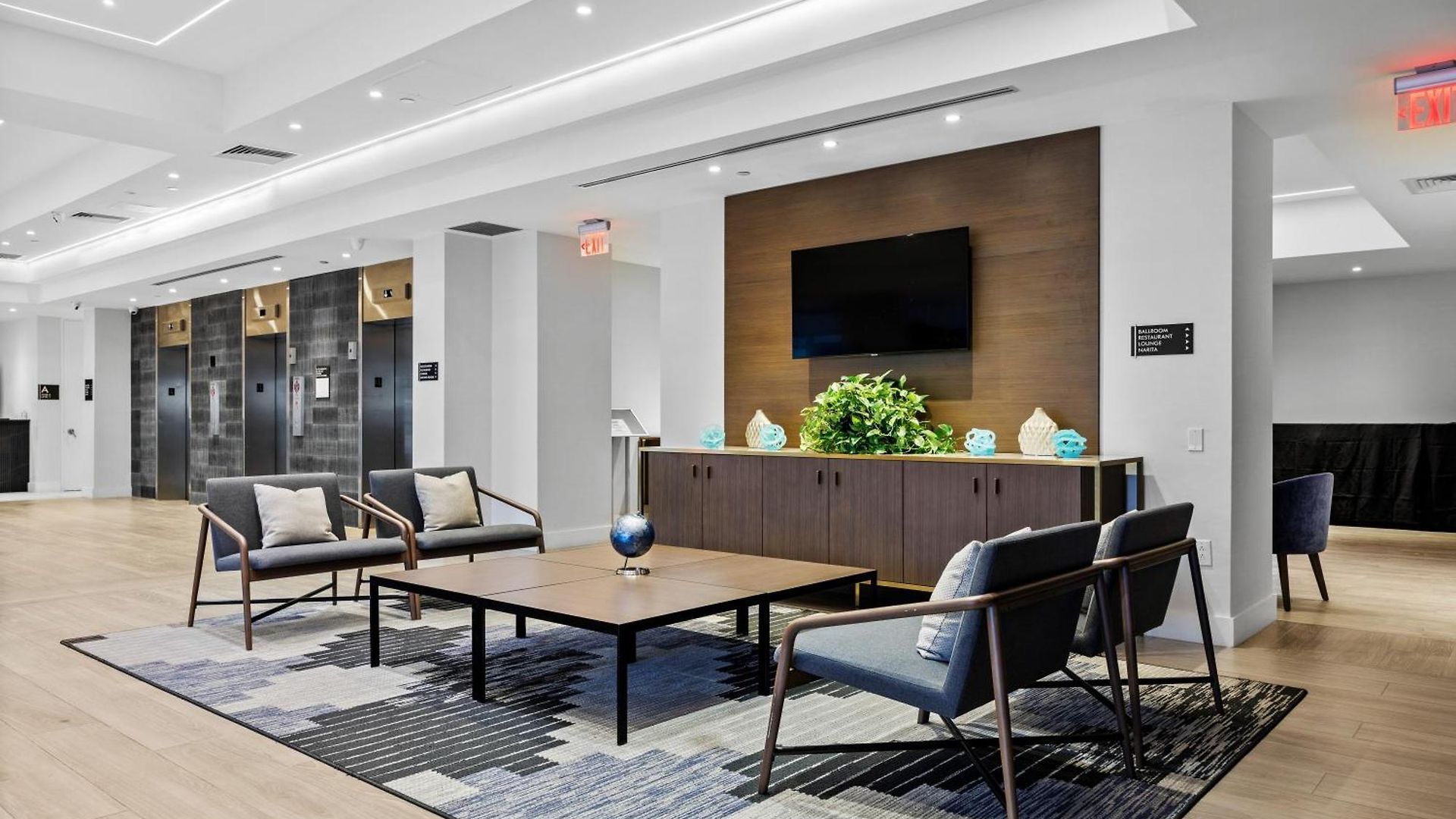 Doubletree By Hilton Jfk Airport Hotel New York