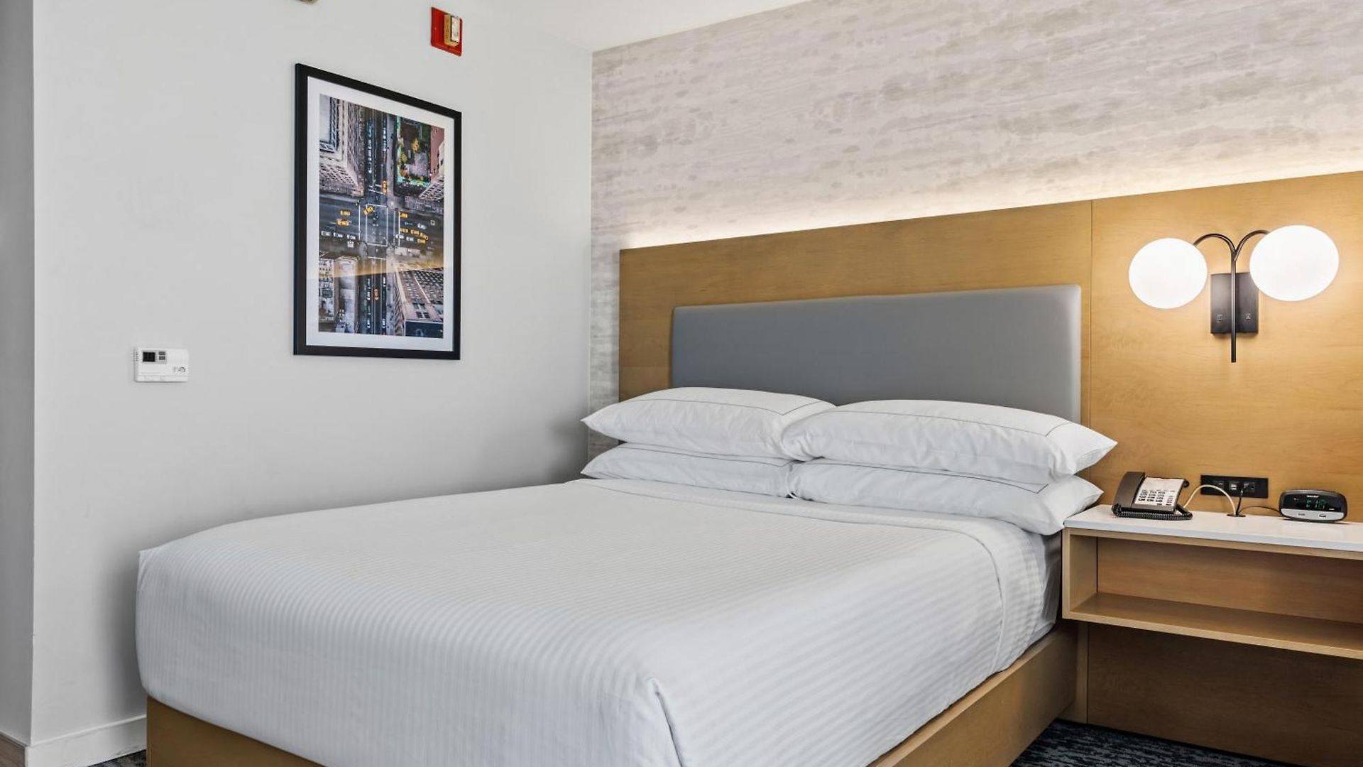 Doubletree By Hilton Jfk Airport Hotel