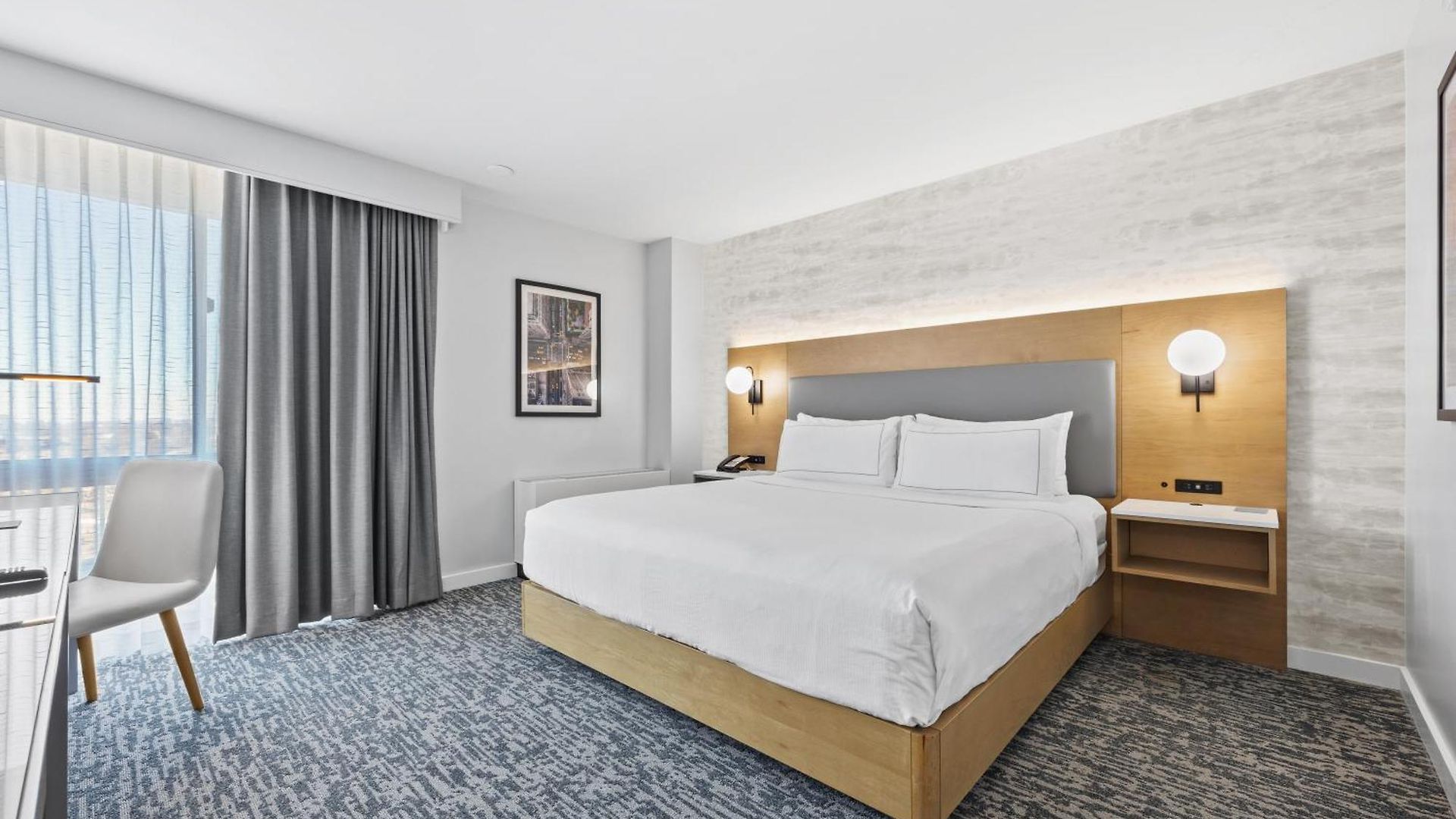 Doubletree By Hilton Jfk Airport