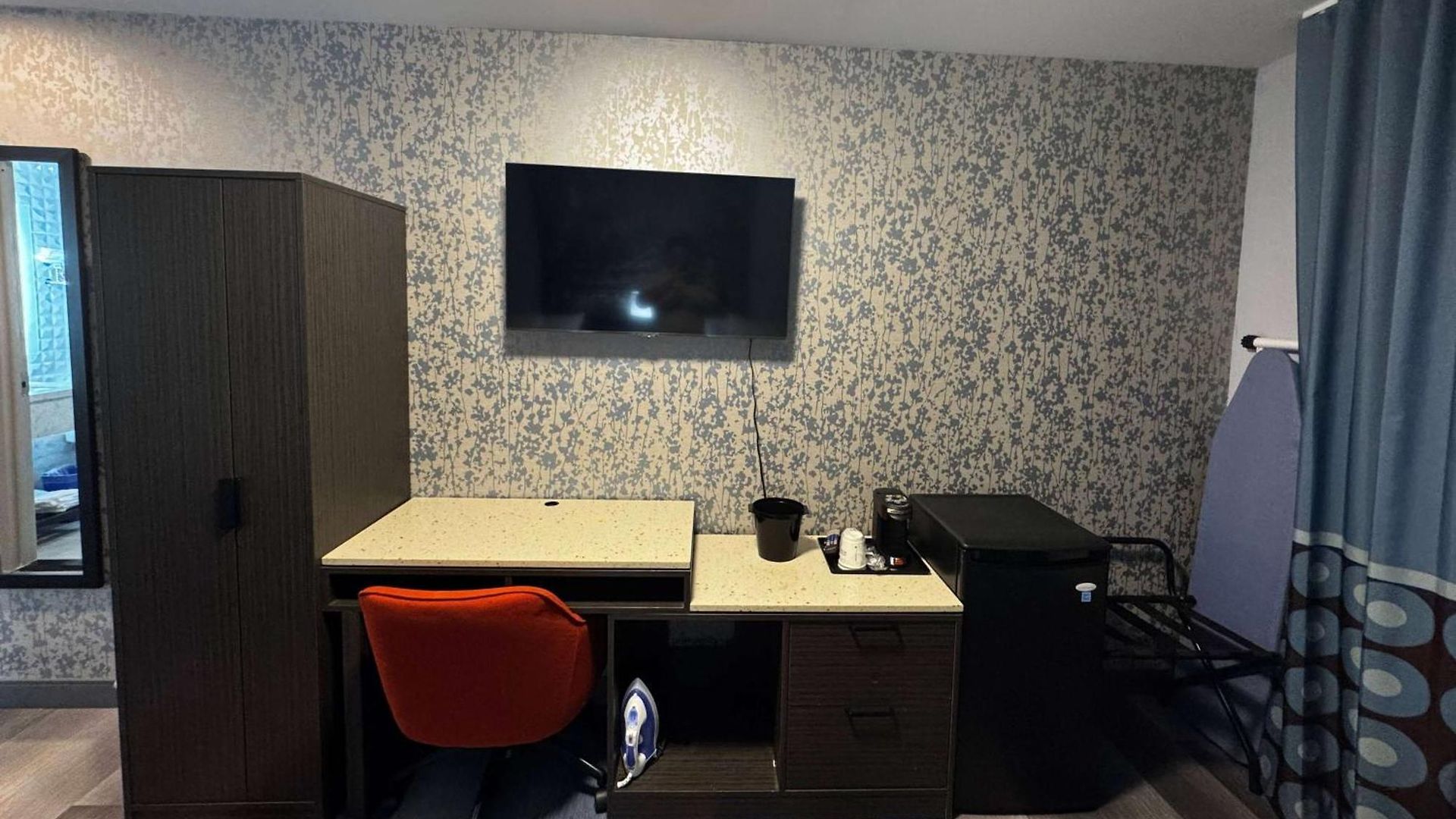 Super 8 By Wyndham Brooklyn Fulton Street Broadway Junction Hotel New York