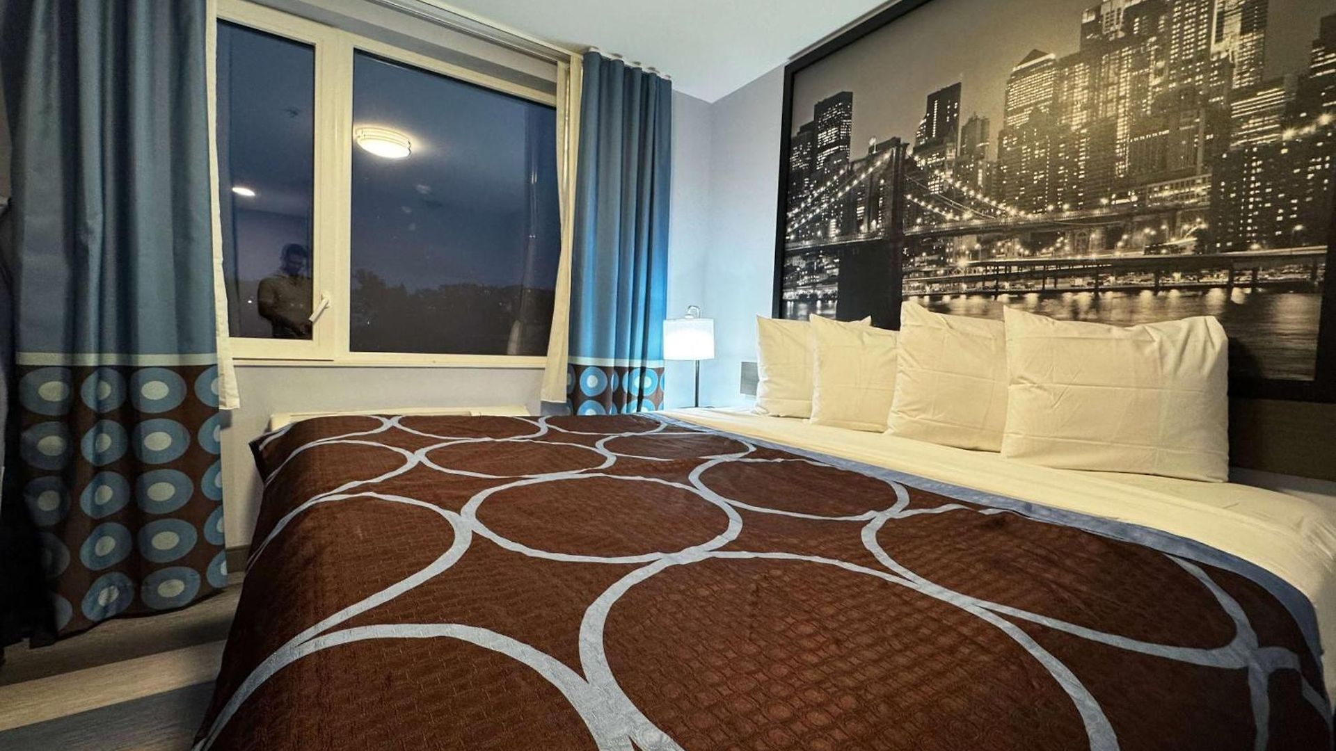 Super 8 By Wyndham Brooklyn Fulton Street Broadway Junction 2* New York