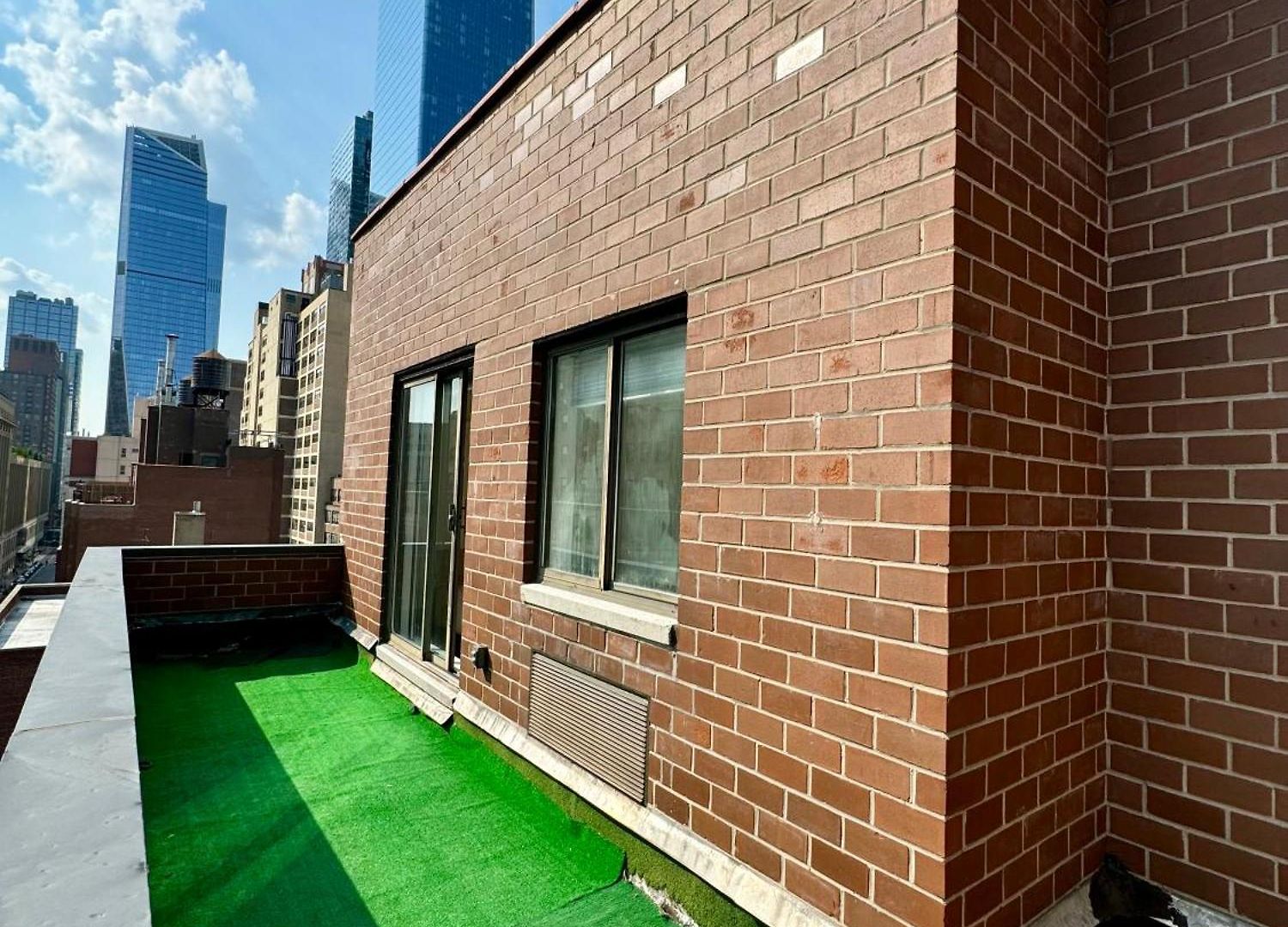 Stylish Duplex Penthouse With Large Outdoor Space Apartment New York