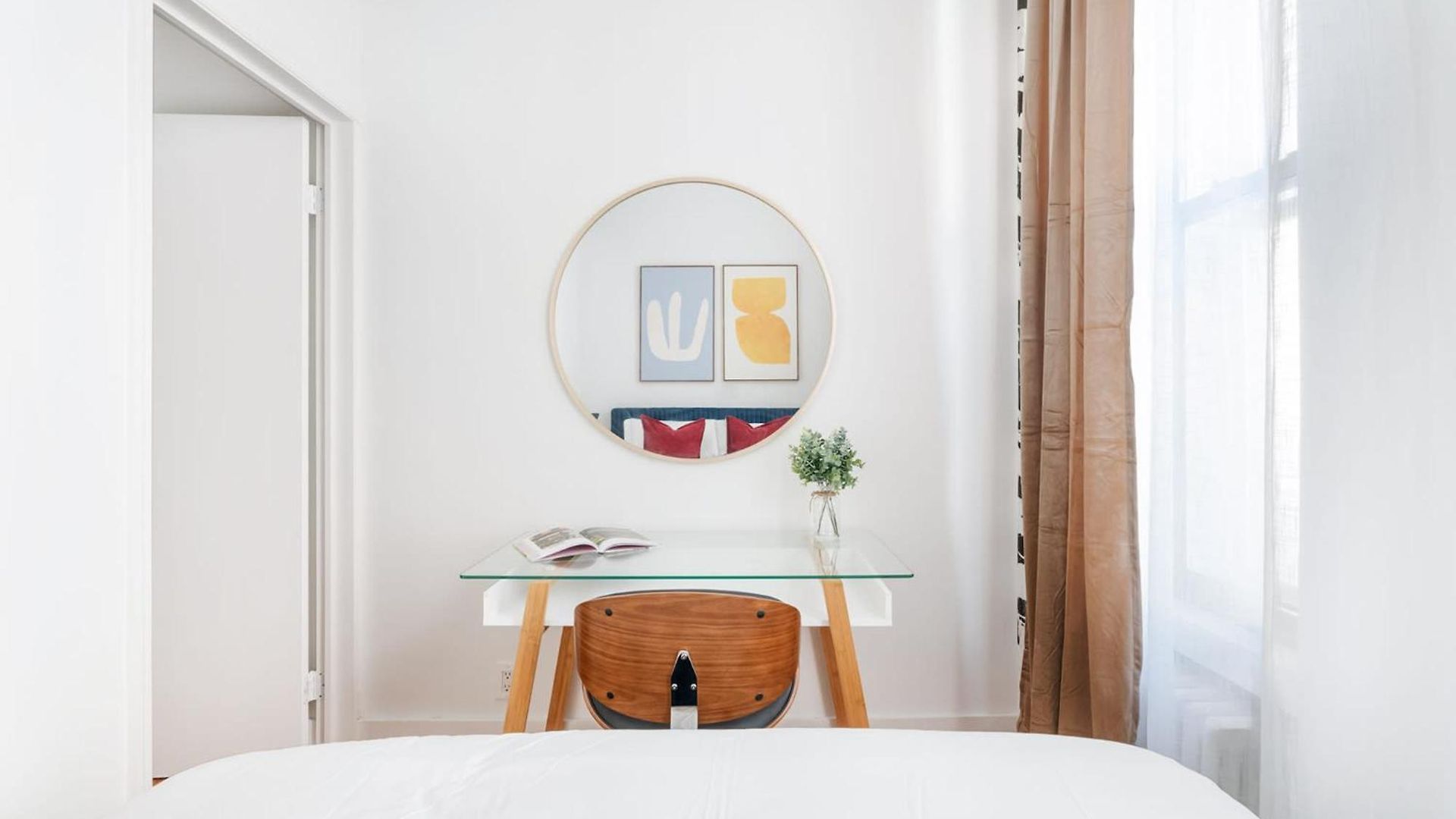 444-1a Beautiful 1br Midtown West New York