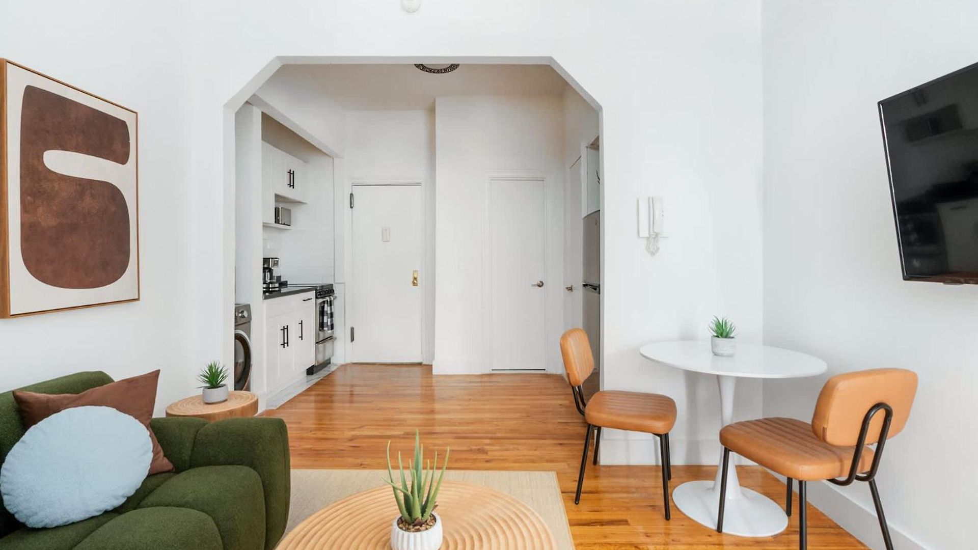 Apartment 444-1a Beautiful 1br Midtown West New York