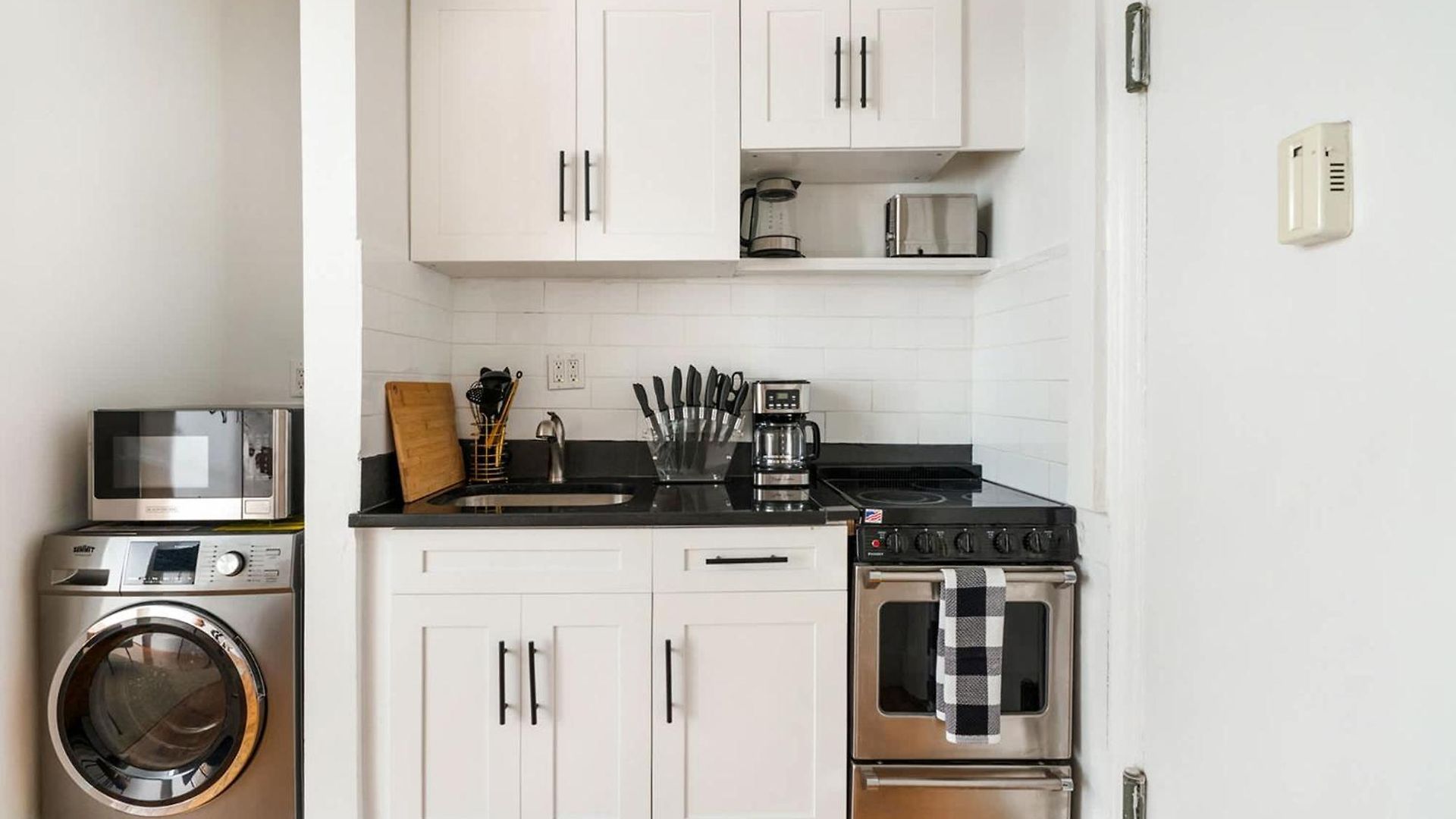 Apartment 444-1a Beautiful 1br Midtown West