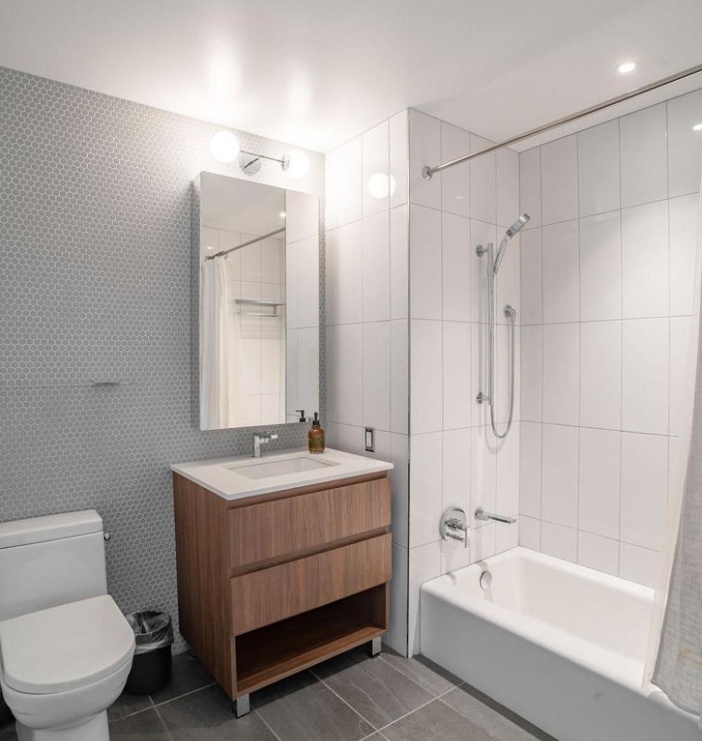 Modern Stylish 2br 2ba In Hudson Yard Apartment