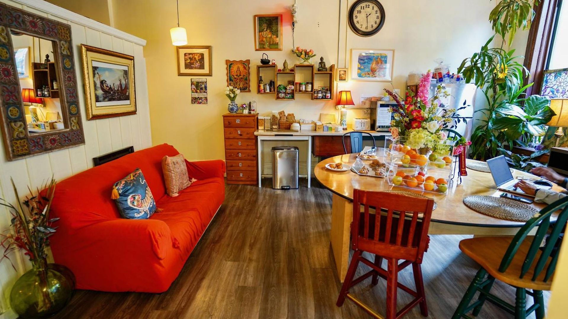 Interfaith Retreats Hostel *