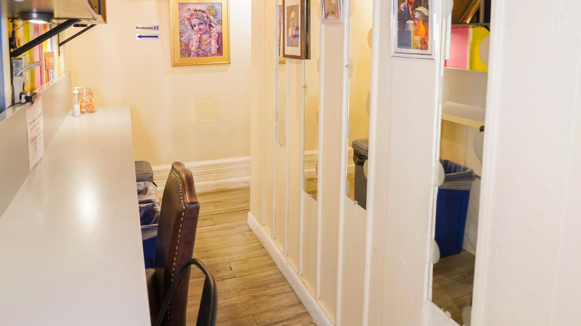 Hostel Interfaith Retreats *